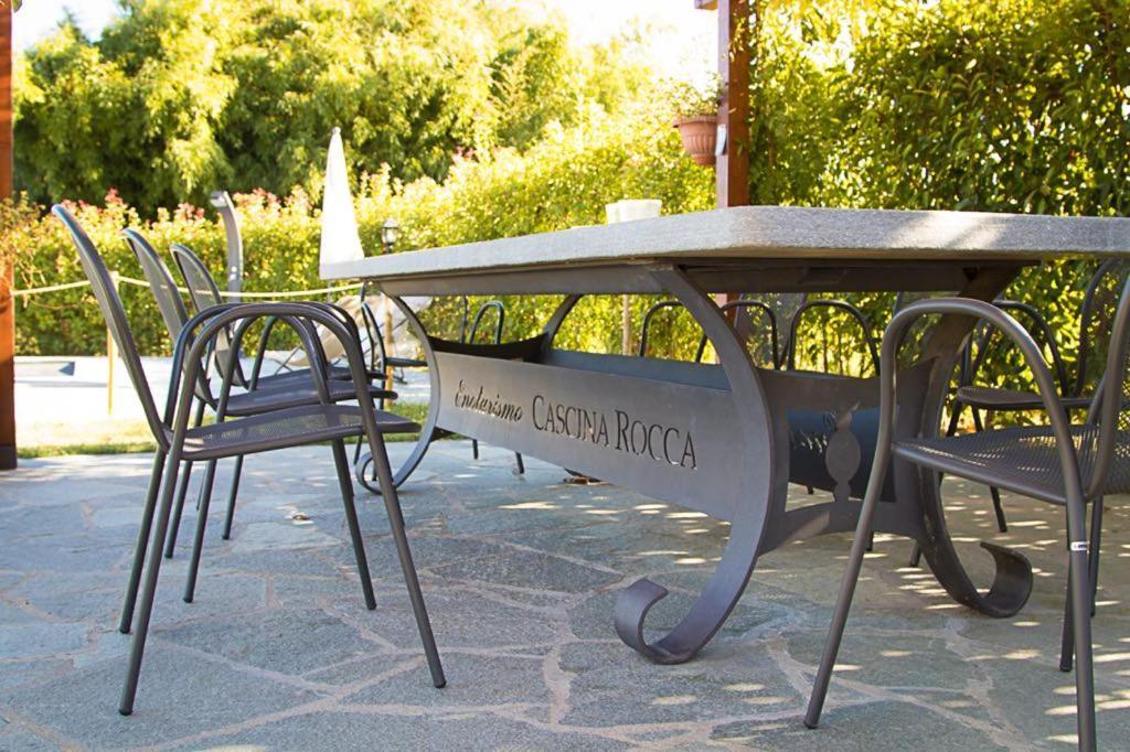 Cascina Rocca Agriturismo B&B La Morra Extérieur photo