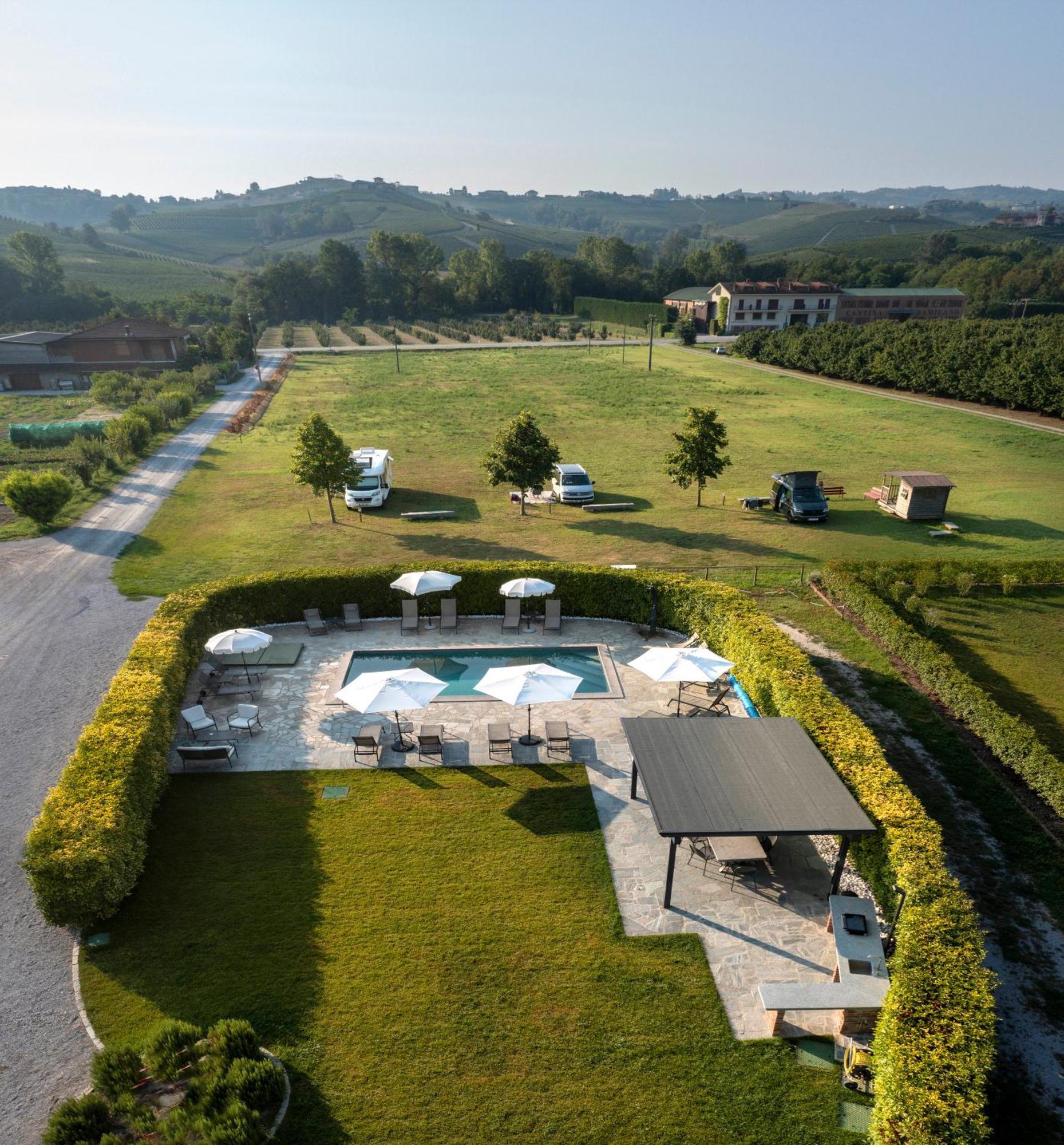 Cascina Rocca Agriturismo B&B La Morra Extérieur photo